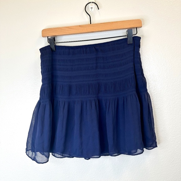 Diane Von Furstenberg Navy Blue Chiffon Flare Skirt size 4 Y2K | Mermaidcore - Picture 1 of 7
